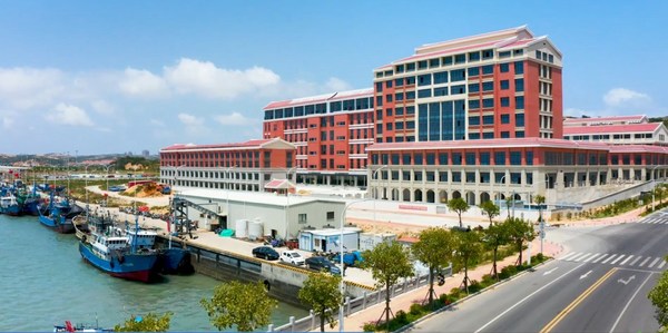 Main entrance of Pingtan International Marine Industry and Logistics Park