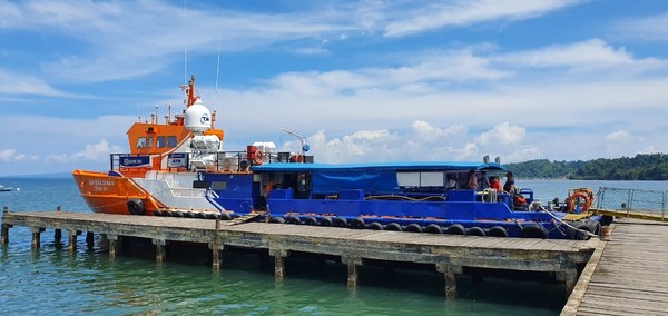 BRI Deploys Teras BRI Ships to Provide Vaccination in the Maluku Islands