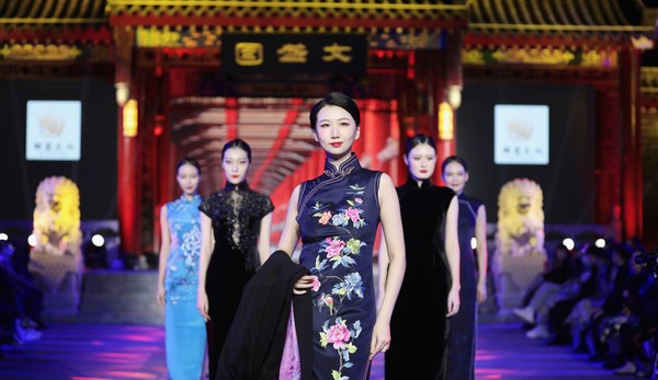 The charm of cheongsam