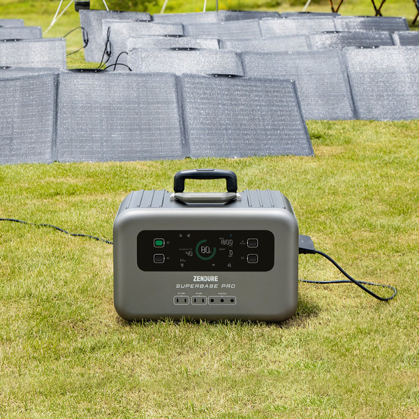 Zendure’s flagship power station has raised over $1.1M on Indiegogo, and their 42% off promotion ends in two days. Solar panels are also available through the campaign.